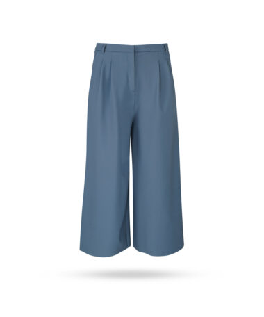 Japan-TKY-Chiaka-520-pale-blue