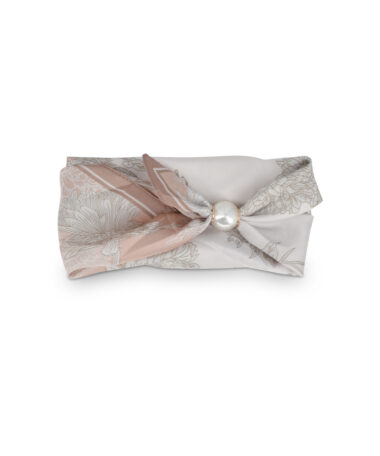 Mary und Yve Perle Rosa